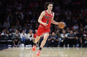 必发-各退一步？美记预测吉迪和公牛会达成4年9600万美元的新合同