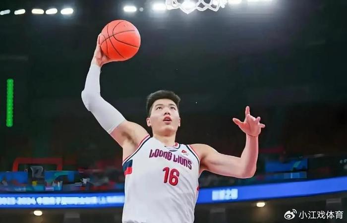 必发官网-广东队3换1报价国手内线焦泊乔，任骏飞再打1年，多队争抢王俊杰